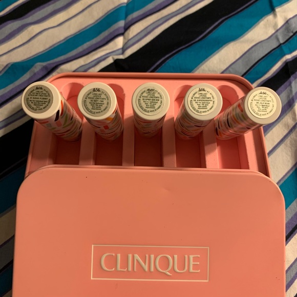Clinique Candy Store Lipstick Set - Picture 4 of 6